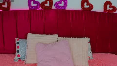 Snapshot of eimy__cute chatting on April 21, 7:17 pm eimy__cute online show from April 21, 7:17 pm