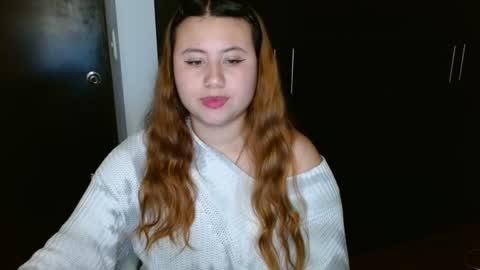 EIMY   MODEL INDEPENDENT online show from December 5, 11:16 am