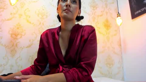 Eimy online show from March 8, 2:04 am