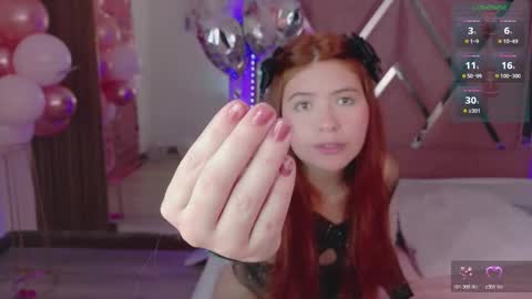 eimyaniston cute online show from December 20, 12:01 pm