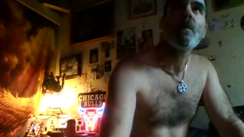 Snapshot of einstien7996 chatting on June 23, 2:53 am einstien7996 online show from June 23, 2:53 am