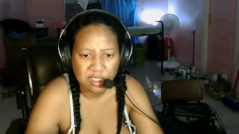 Eirondra Valeen online show from February 17, 5:26 am