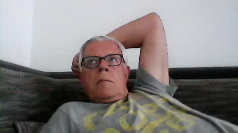 Snapshot of eisbaer1957 chatting on June 17, 6:09 pm eisbaer1957 online show from June 17, 6:09 pm