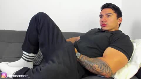 Snapshot of eithanconor1 chatting on January 18, 3:21 am EITHAN CONOR online show from January 18, 3:21 am