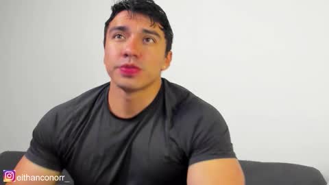 Snapshot of eithanconor1 chatting on January 19, 3:21 am EITHAN CONOR online show from January 19, 3:21 am