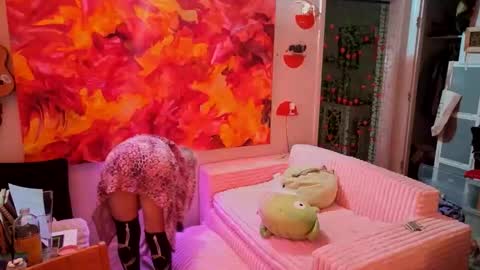 ejrabloom online show from March 27, 4:29 am