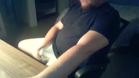 Snapshot of ekudemic chatting on June 4, 10:16 pm Juan Pablo M online show from June 4, 10:16 pm