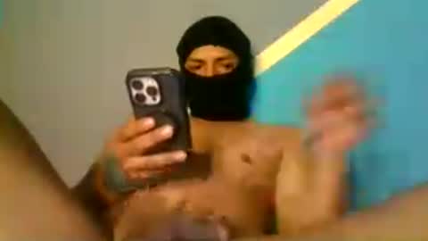 Snapshot of el_morenito222 chatting on July 13, 1:30 am LatinMoreno online show from July 13, 1:30 am