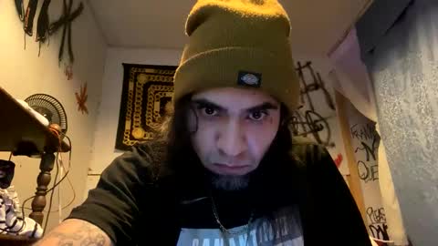 Snapshot of el_mucho_dingdong1 chatting on November 15, 10:01 am el_mucho_dingdong1 online show from November 15, 10:01 am