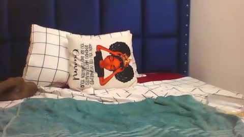 petite online show from February 20, 4:53 am