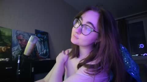 If you like it when I meow give me a thumbs up online show from February 28, 7:14 pm