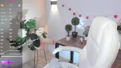 ELA online show from June 2, 3:52 am