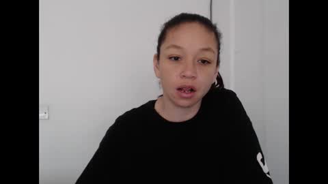 Snapshot of elaine_cooper_21 chatting on September 13, 7:35 pm Eli online show from September 13, 7:35 pm