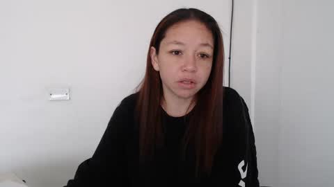Snapshot of elaine_cooper_21 chatting on September 22, 6:54 pm Eli online show from September 22, 6:54 pm