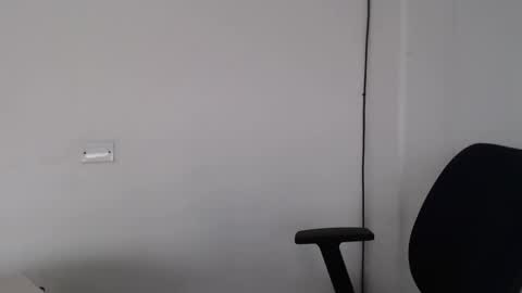 Snapshot of elaine_cooper_21 chatting on September 29, 7:08 pm Eli online show from September 29, 7:08 pm