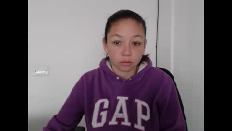 Snapshot of elaine_cooper_21 chatting on October 7, 10:07 pm Eli online show from October 7, 10:07 pm