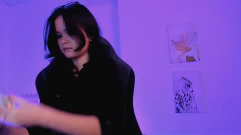 Your sweet girl online show from March 5, 11:05 pm