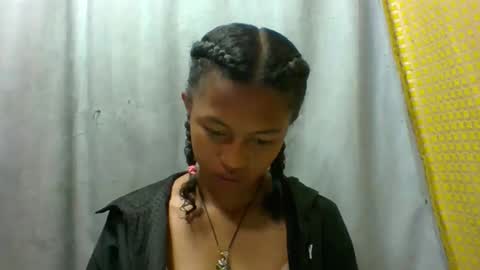 Snapshot of elaliealdy chatting on September 22, 6:26 am elaliealdy online show from September 22, 6:26 am