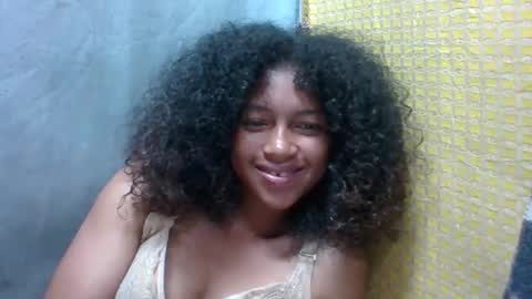 Snapshot of elaliealdy chatting on October 17, 5:54 am elaliealdy online show from October 17, 5:54 am