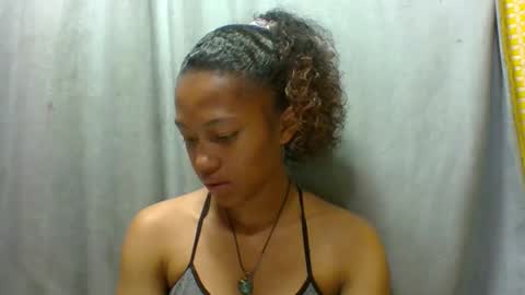 elaliealdy online show from November 4, 6:01 am