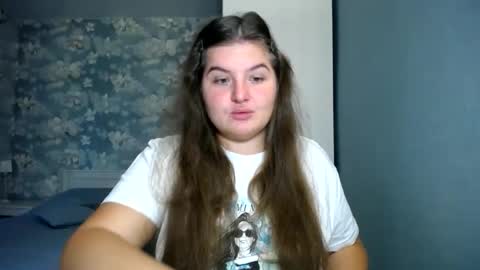 Snapshot of elanis_blair chatting on October 26, 12:11 pm Elanis online show from October 26, 12:11 pm