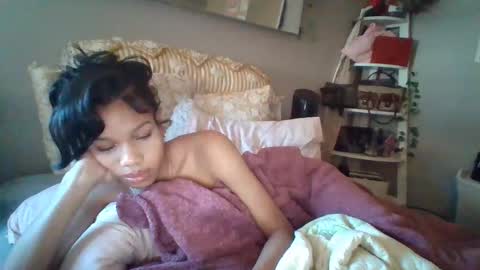 Elan Kennedy online show from December 26, 6:33 pm