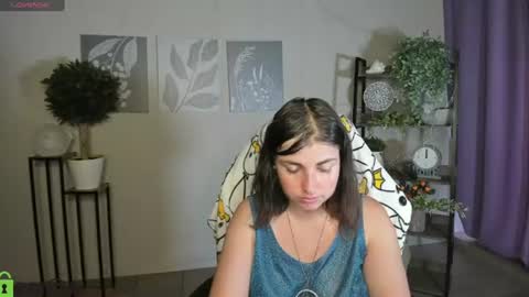Snapshot of elara_starfall chatting on July 16, 5:13 am Marta online show from July 16, 5:13 am