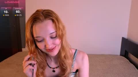 Snapshot of elarasun chatting on May 8, 7:30 pm ElaraSun online show from May 8, 7:30 pm