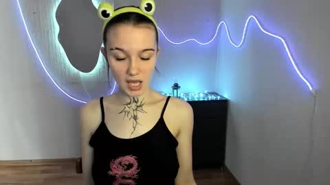 elastikiss online show from February 24, 7:39 am