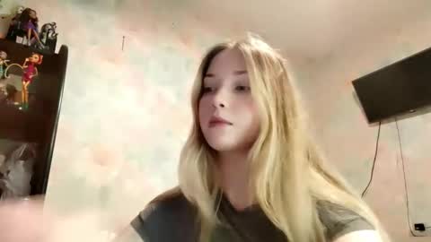 MIa online show from March 26, 11:49 am