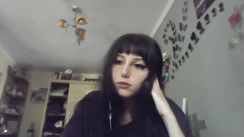 Snapshot of elaynetanton chatting on April 30, 12:11 pm Lia online show from April 30, 12:11 pm