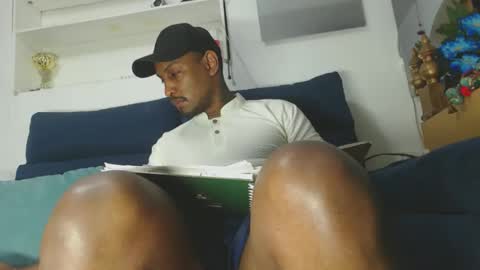 elcaballeroblack online show from March 13, 3:24 am