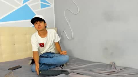 Snapshot of elchino_69 chatting on October 7, 5:43 pm EL CHINO 69 online show from October 7, 5:43 pm