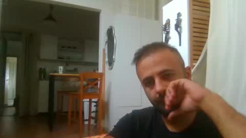 Snapshot of elcondorxo509107 chatting on January 19, 2:26 am daniel18cmx online show from January 19, 2:26 am