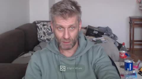 Snapshot of elculiador2207 chatting on December 13, 1:01 pm Timm online show from December 13, 1:01 pm