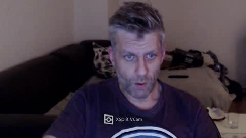 Snapshot of elculiador2207 chatting on December 19, 9:49 pm Timm online show from December 19, 9:49 pm