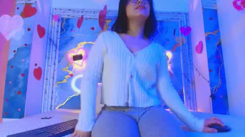 Snapshot of eleanor_rigby5 chatting on February 11, 3:00 am Eleanor Rigby online show from February 11, 3:00 am