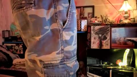 Sir Eleazar online show from November 29, 5:32 am