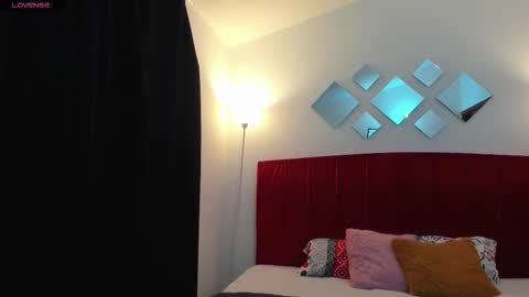 Snapshot of electra__moon chatting on October 21, 2:01 am electra__moon online show from October 21, 2:01 am