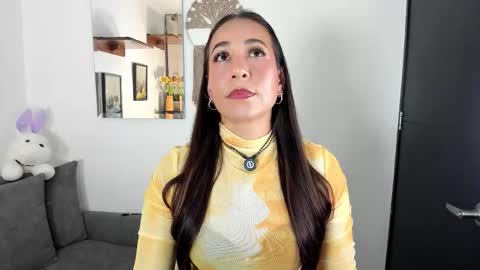 Electra- Please help me reach 100 likes online show from March 21, 12:04 am