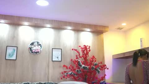 Electra Jones online show from December 15, 11:36 am