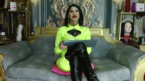 electracock online show from April 3, 2:37 pm