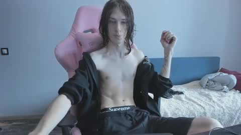 eleganc3 online show from March 3, 6:52 am