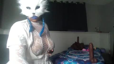 Snapshot of elegant_dash chatting on November 18, 2:39 am Jordan online show from November 18, 2:39 am