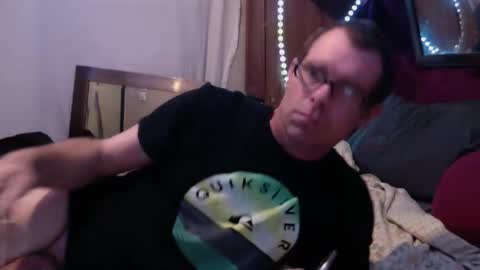 Snapshot of elegantdeviance69 chatting on January 8, 6:31 am ElegantDeviance69 online show from January 8, 6:31 am