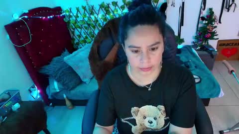 elektra online show from January 13, 11:48 am