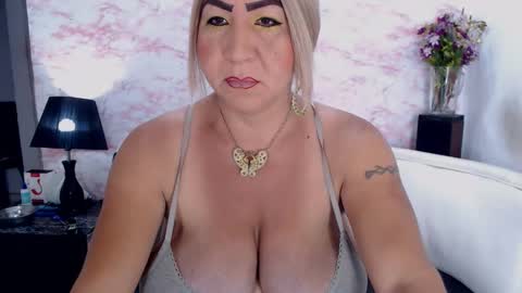 XIOMY   give LIKE on my page online show from February 4, 12:22 pm