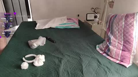 Elektra and Konan online show from February 17, 1:40 pm