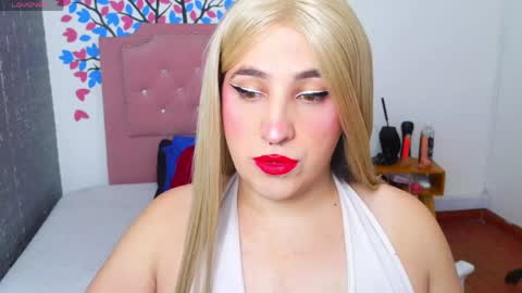 elektra_doll online show from June 7, 4:16 am