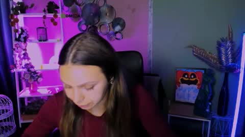 Snapshot of elen_dark chatting on October 10, 10:47 am elen_dark online show from October 10, 10:47 am